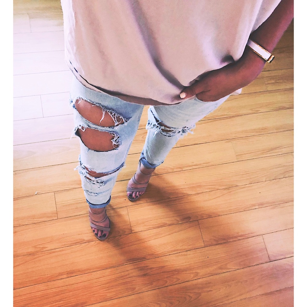 Free People Low Rise Ripped Jeans - Picture 2 of 5